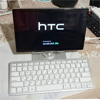 Планшет HTC + поворотное устройство + клавиатура (Состояние нового) 7461 - фото 12859